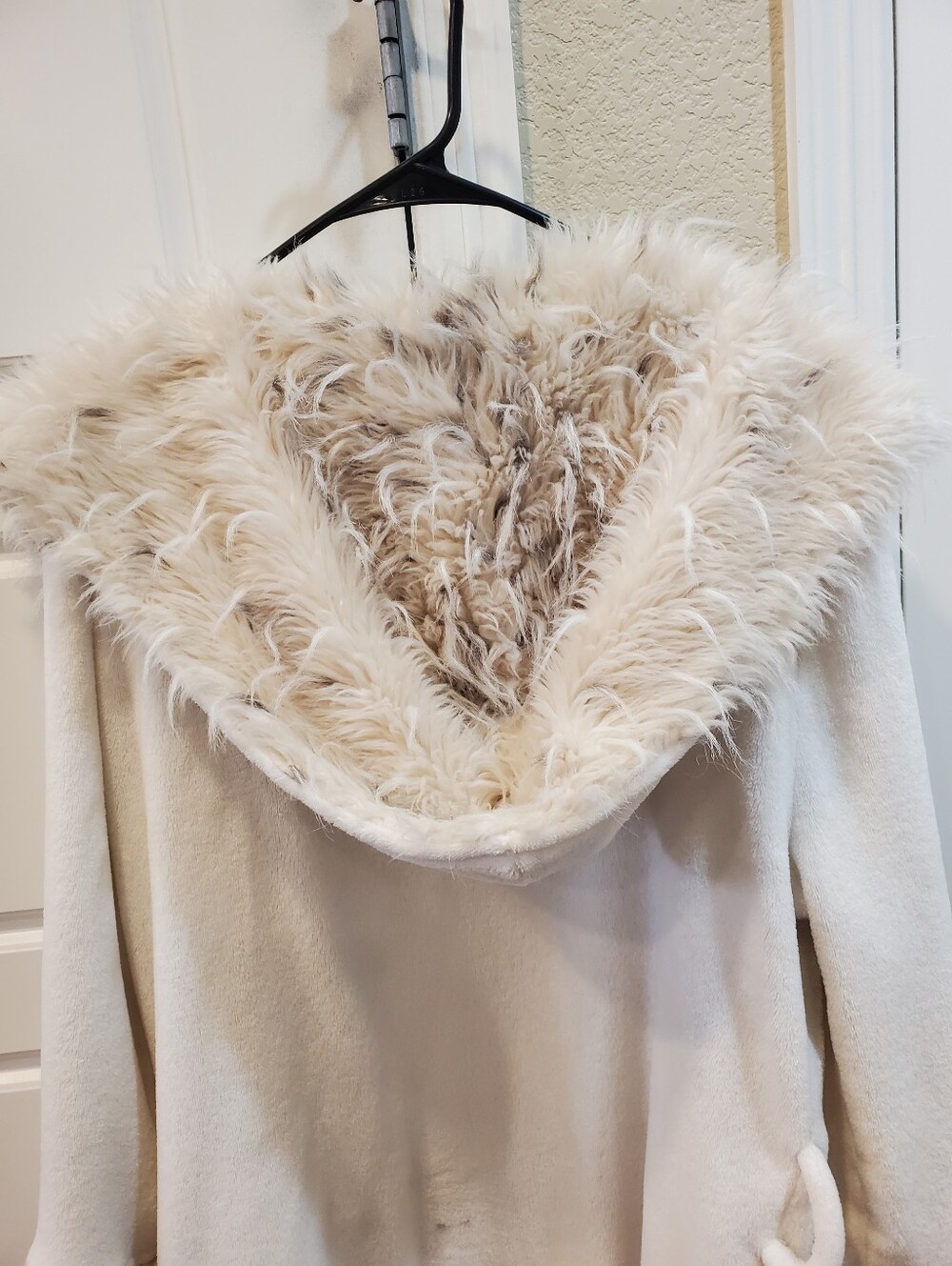 Pottery Barn Robe - Picture 6 of 6
